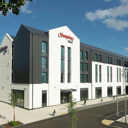 Hampton By Hilton Hamilton Park Hotel Exterior photo
